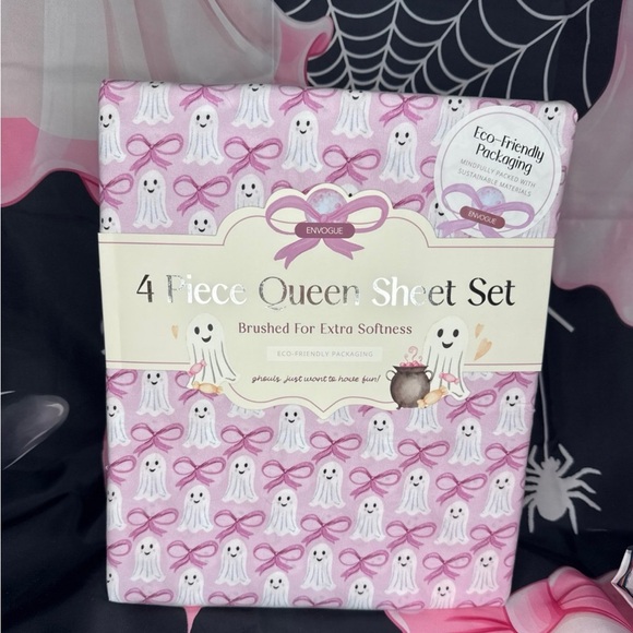Envogue Halloween Queen ghost with Pink Bows sheet set - Picture 1 of 3